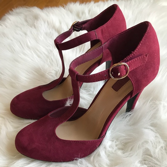 Forever 21 Burgundy Heels Pumps Size 7.5 EUC - Picture 2 of 8